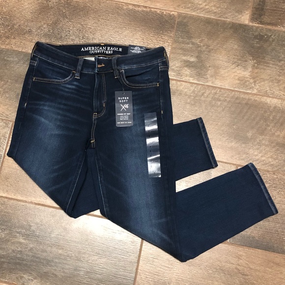 American Eagle Outfitters Pants - NWT! American Eagle Jegging Crop denim pants.